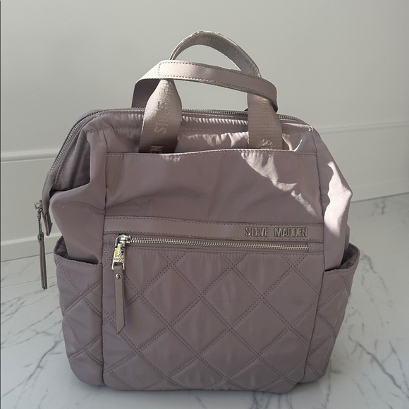 Steve Madden Handbags - Steve Madden Quilted Backpack